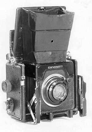 A Single Lens Reflex camera from the 1915-1925 era made by the famoous firm of Ernemann of  Dresden which was merged into Zeiss Ikon in 1926.